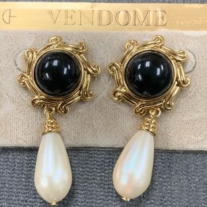 90’s VINTAGE gold plated earrings by Vendome